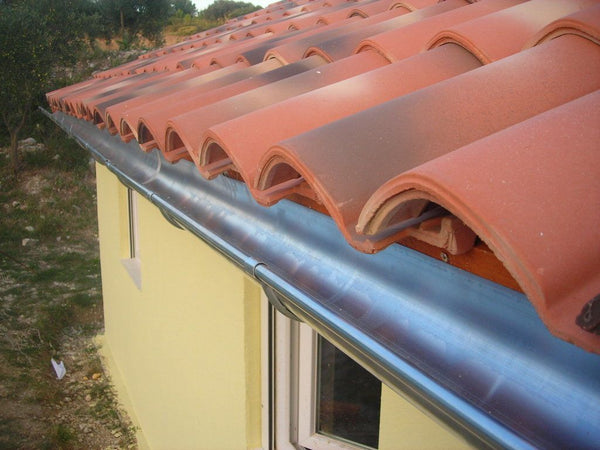RÉPARATION & TRAVAUX DE ZINGUERIE