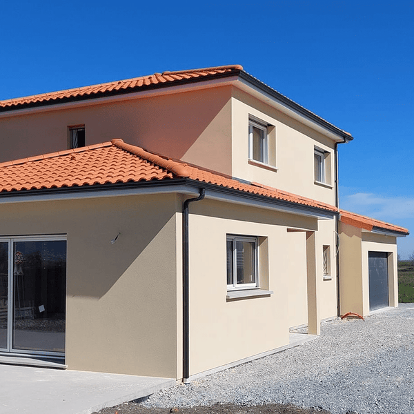 RAVALEMENT & FAÇADE